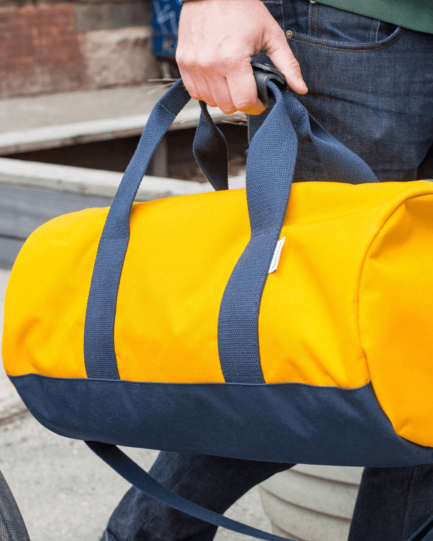 Stay Sharp Duffel Bag Gold & Navy